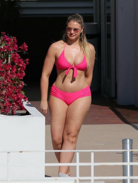 Iskra Lawrence
