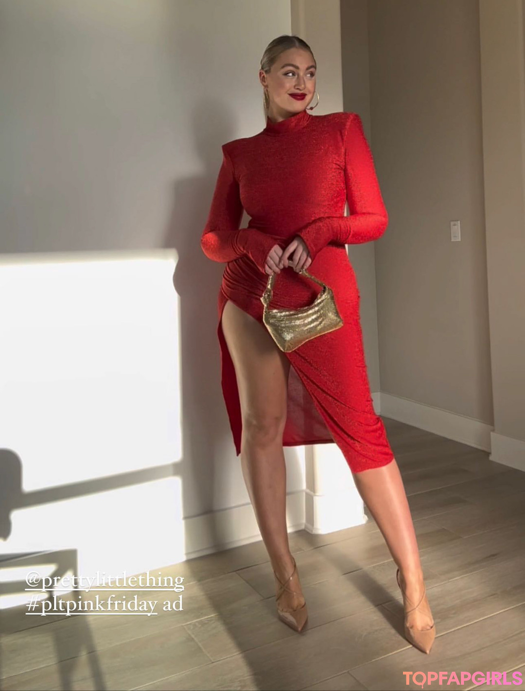 Foto desnuda filtrada de OnlyFans de Iskra Lawrence #327 Foto desnuda filtrada de OnlyFans de Iskra Lawrence #327