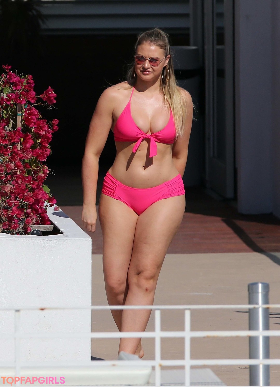 Foto desnuda filtrada de OnlyFans de Iskra Lawrence #410 Foto desnuda filtrada de OnlyFans de Iskra Lawrence #410