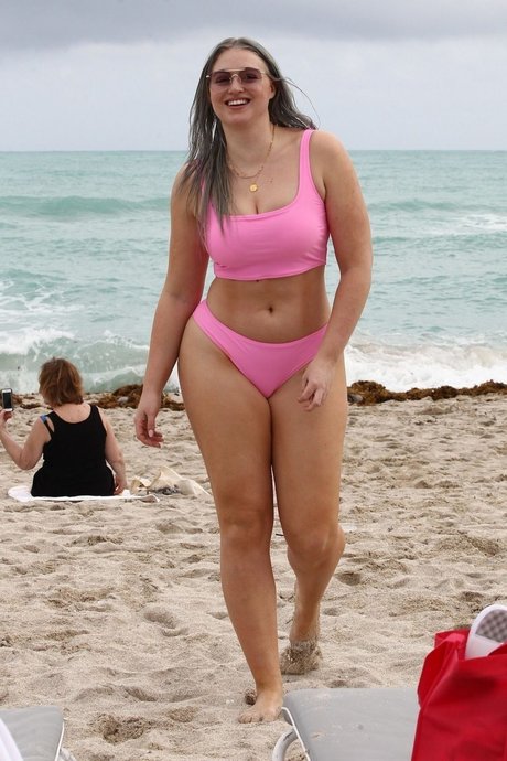 Iskra Lawrence