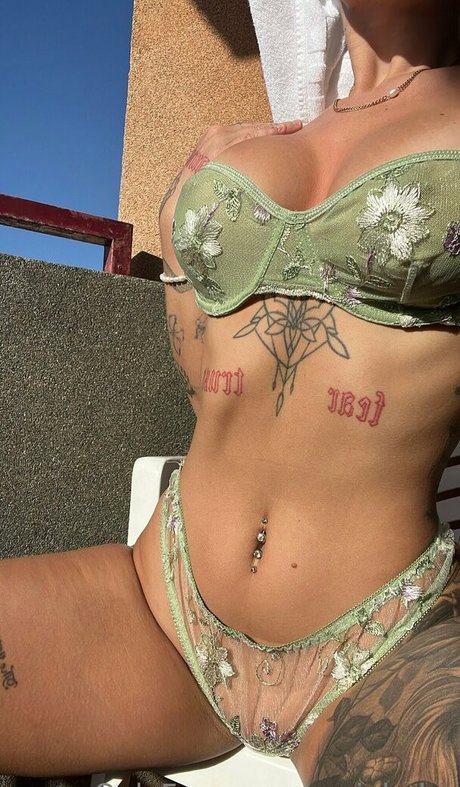 Foto desnuda filtrada de OnlyFans de Majabebe