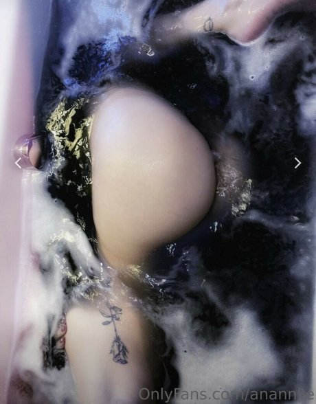 Foto desnuda filtrada de OnlyFans de Anannke