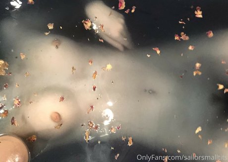 Foto desnuda filtrada de OnlyFans de Sail0rbuck