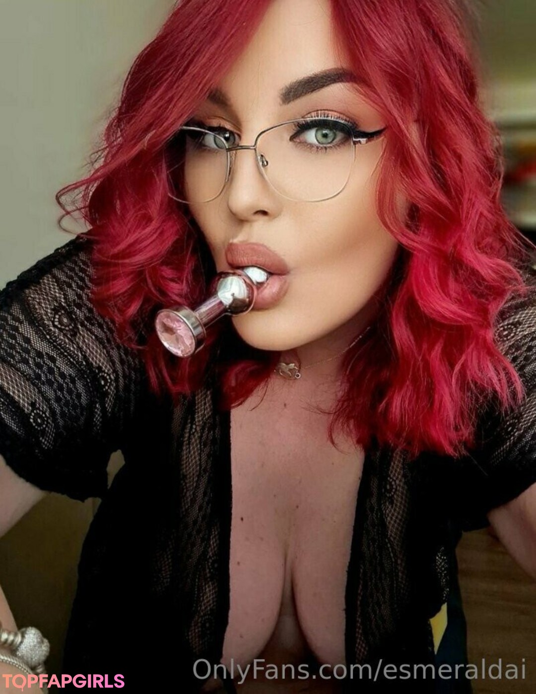 Foto desnuda filtrada de OnlyFans de Esmeraldai #251 Foto desnuda filtrada de OnlyFans de Esmeraldai #251