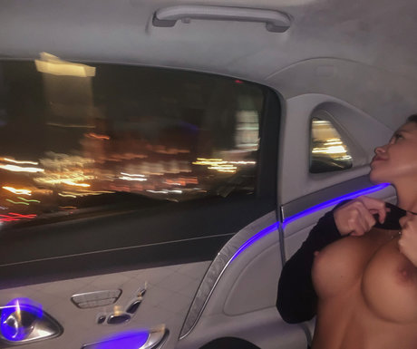 Foto desnuda filtrada de OnlyFans de Gubernatar