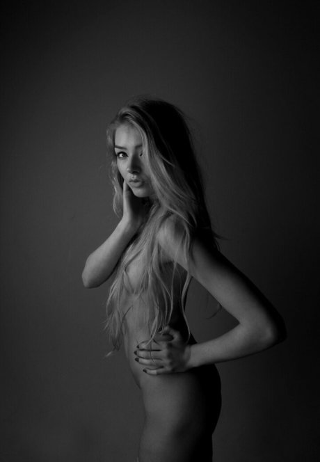 Foto desnuda filtrada de OnlyFans de Alice Neale