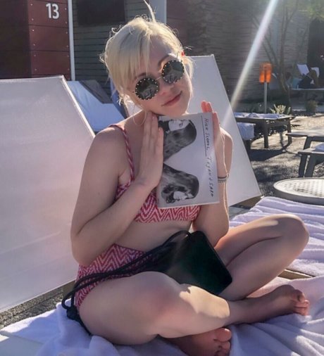 Foto desnuda filtrada de OnlyFans de Carly Rae Jepsen