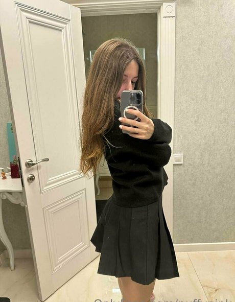 Foto desnuda filtrada de OnlyFans de Pollyylolly