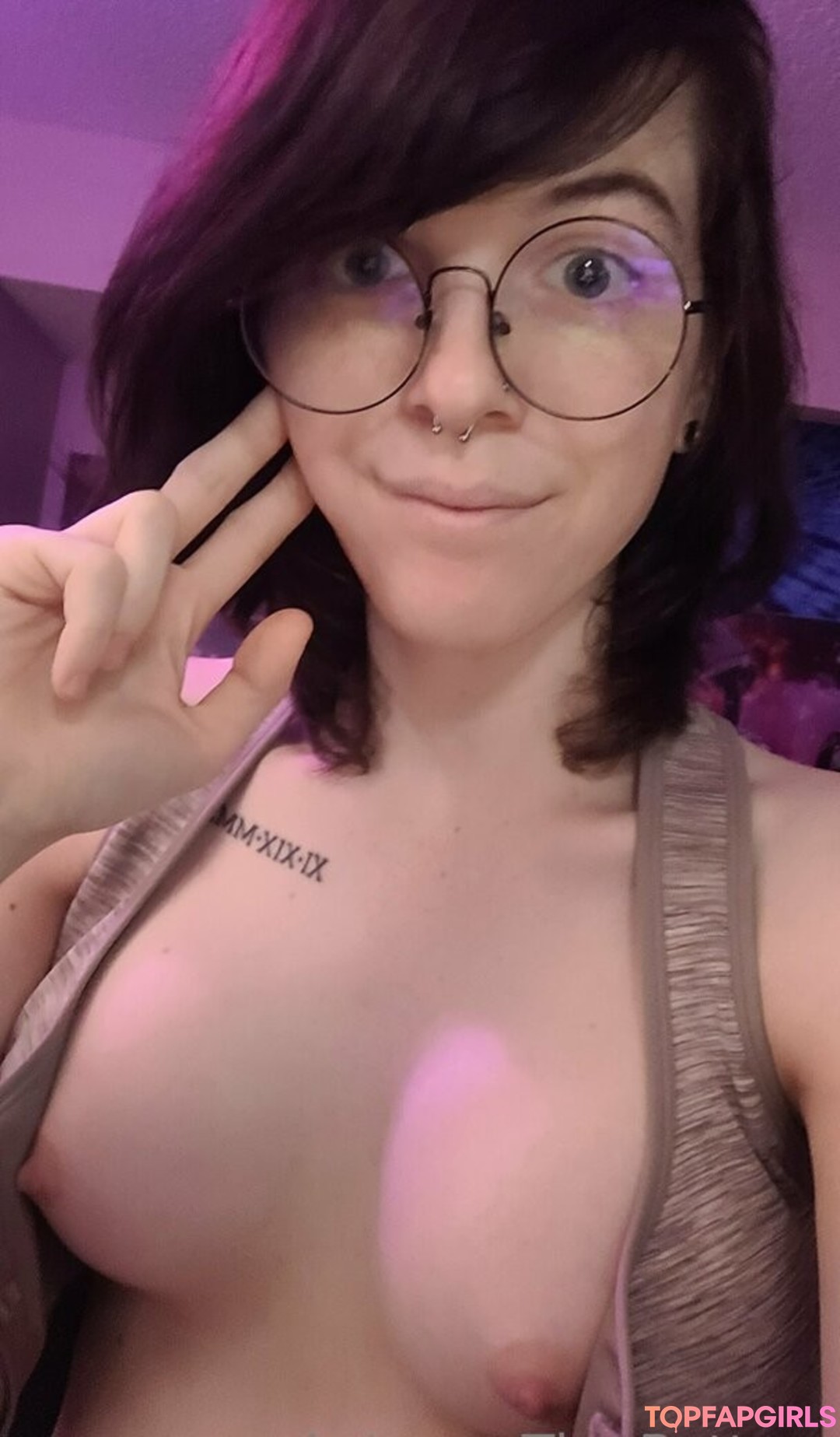 Foto desnuda filtrada de OnlyFans de Awwtumdabottom #136 Foto desnuda filtrada de OnlyFans de Awwtumdabottom #136