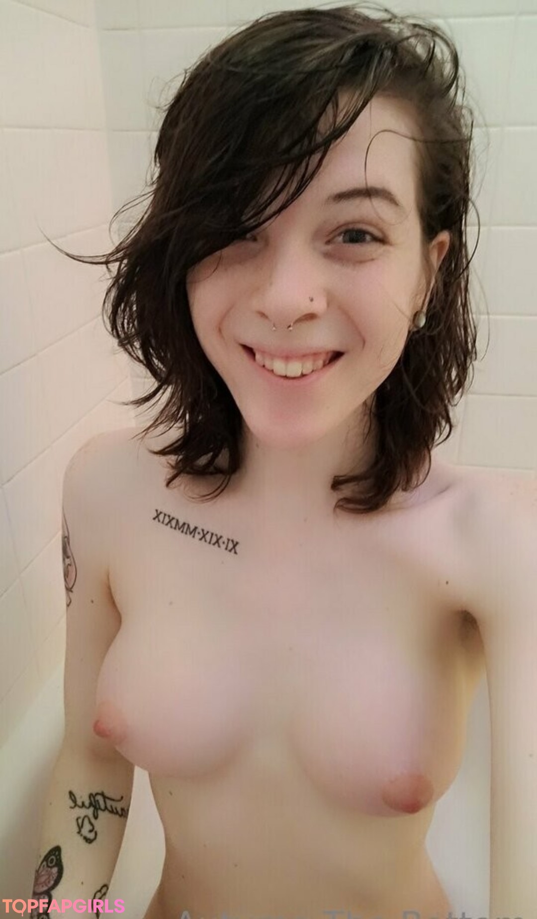 Foto desnuda filtrada de OnlyFans de Awwtumdabottom #144 Foto desnuda filtrada de OnlyFans de Awwtumdabottom #144