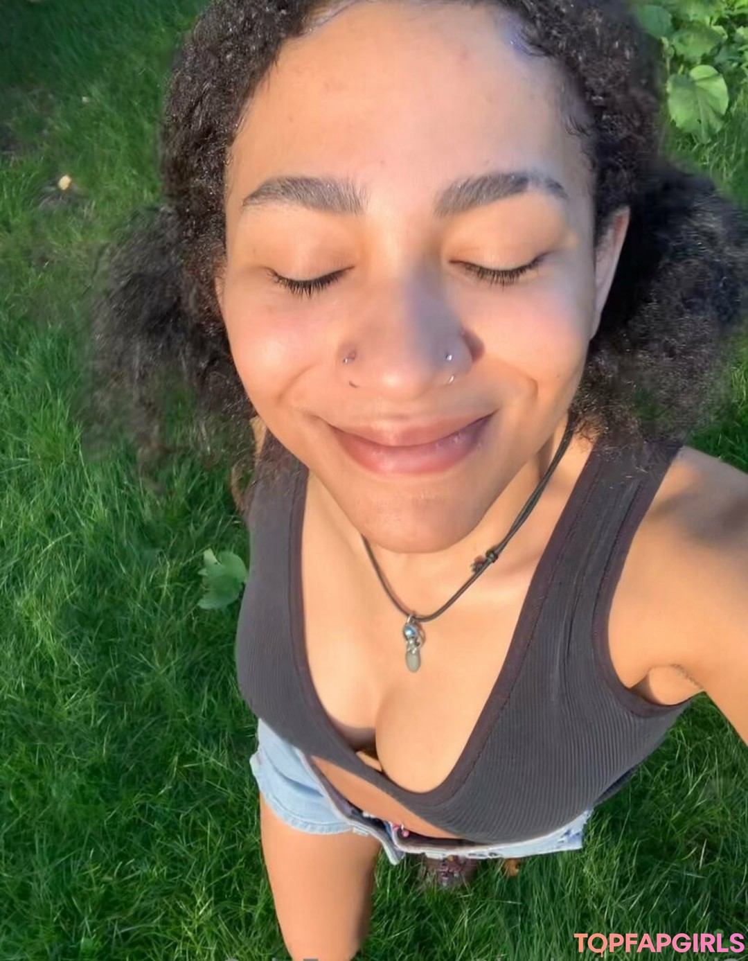 Foto desnuda filtrada de OnlyFans de Tinybabysmol2 #30 Foto desnuda filtrada de OnlyFans de Tinybabysmol2 #30