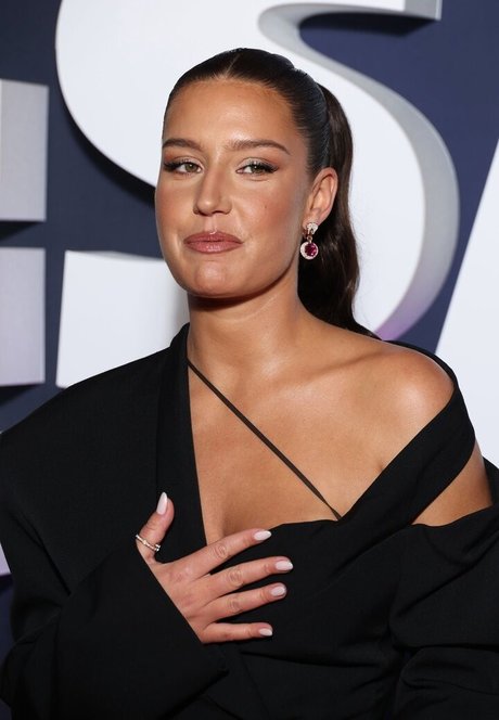 Foto desnuda filtrada de OnlyFans de Adele Exarchopoulos