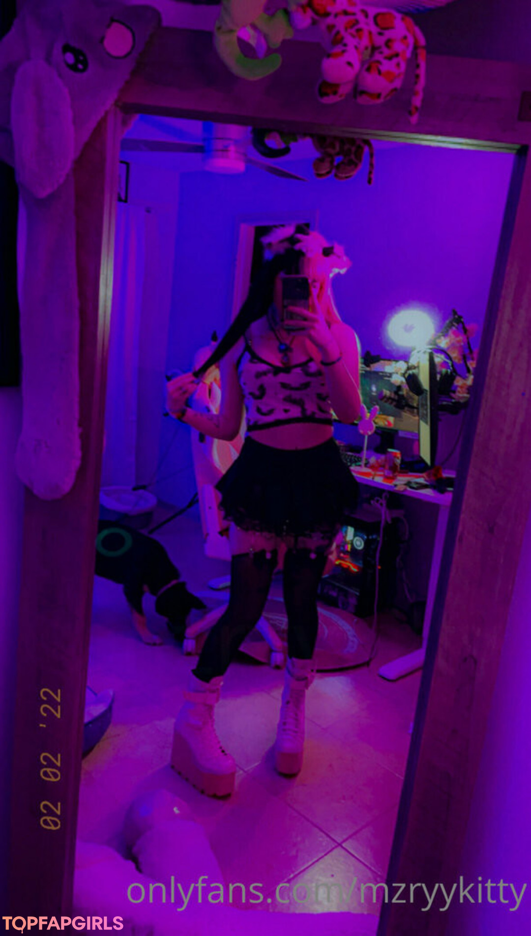Foto desnuda filtrada de OnlyFans de Pixiemstyfree #64 Foto desnuda filtrada de OnlyFans de Pixiemstyfree #64