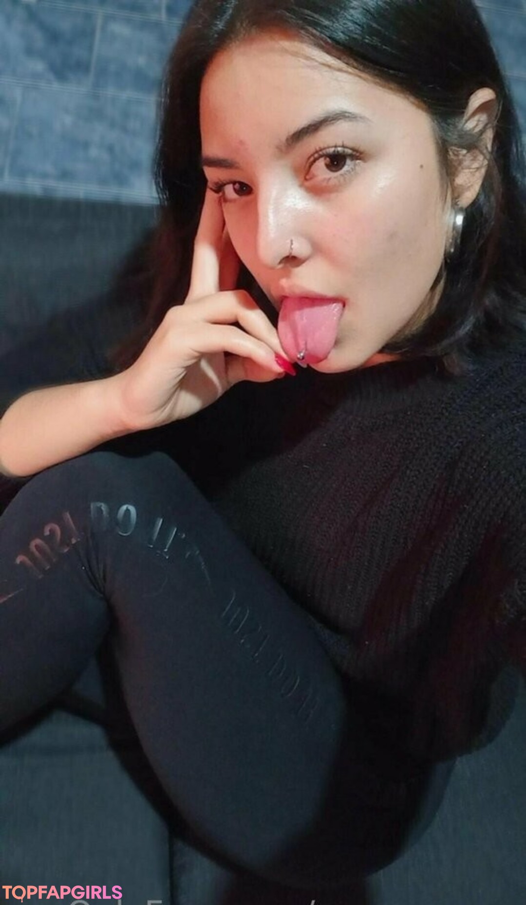 Foto desnuda filtrada de OnlyFans de Rosecamxxx #65 Foto desnuda filtrada de OnlyFans de Rosecamxxx #65