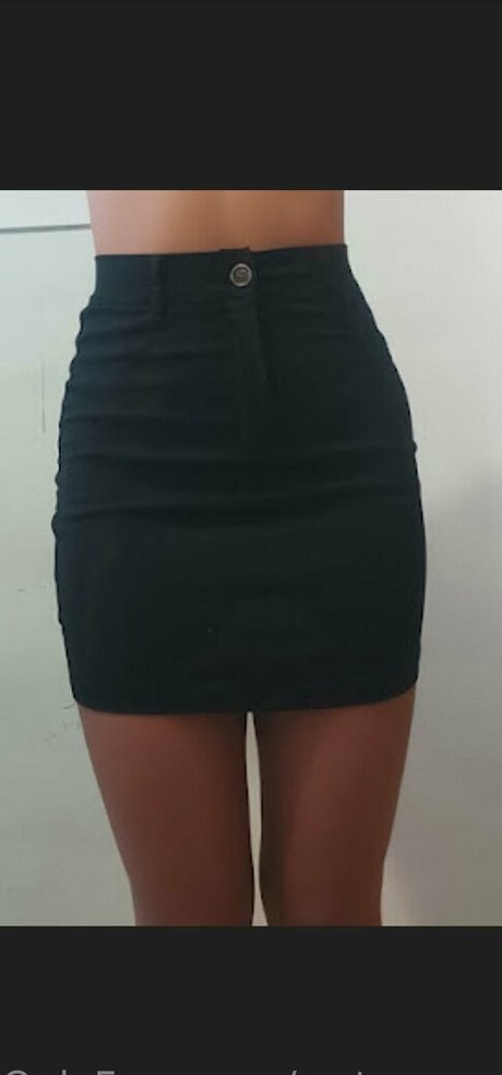 Foto desnuda filtrada de OnlyFans de Emmaauwuw