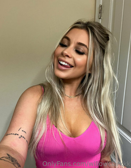 Foto desnuda filtrada de OnlyFans de Willowclarkk