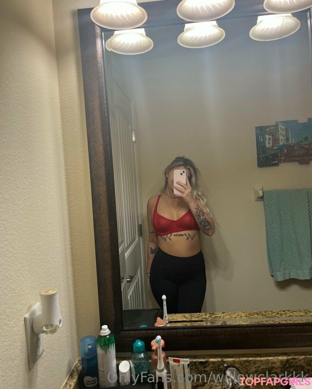 Foto desnuda filtrada de OnlyFans de Willowclarkk #62 Foto desnuda filtrada de OnlyFans de Willowclarkk #62