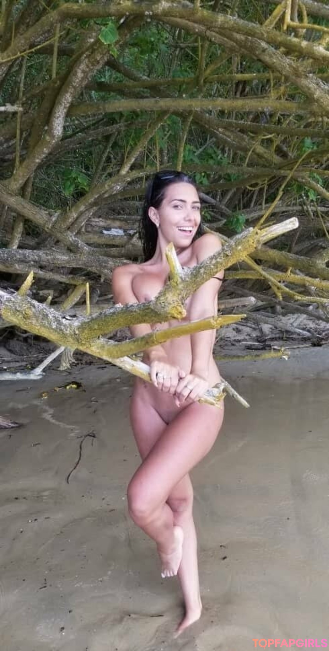 Foto desnuda filtrada de OnlyFans de Scarleth Team #84 Foto desnuda filtrada de OnlyFans de Scarleth Team #84