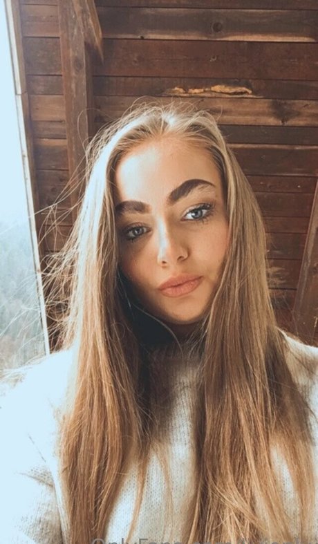 Foto desnuda filtrada de OnlyFans de Livionly