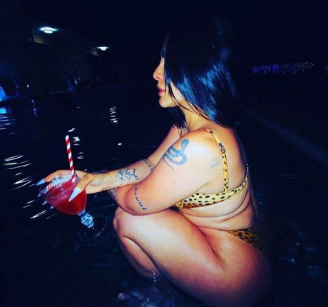 Foto desnuda filtrada de OnlyFans de Cleo Pires