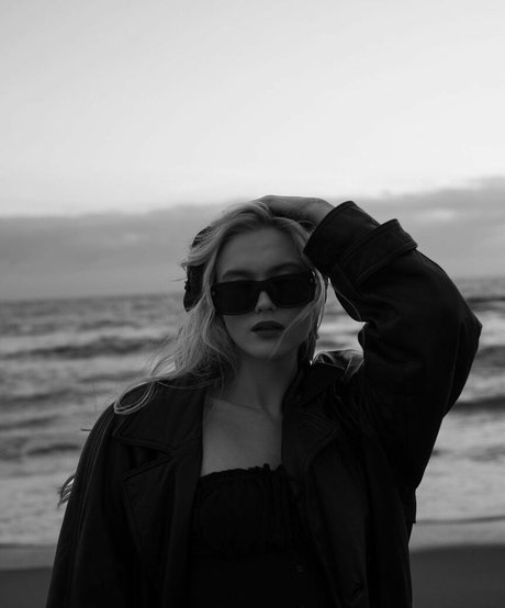 Chloe Rose Robertson