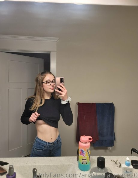 Anastasia_grace20