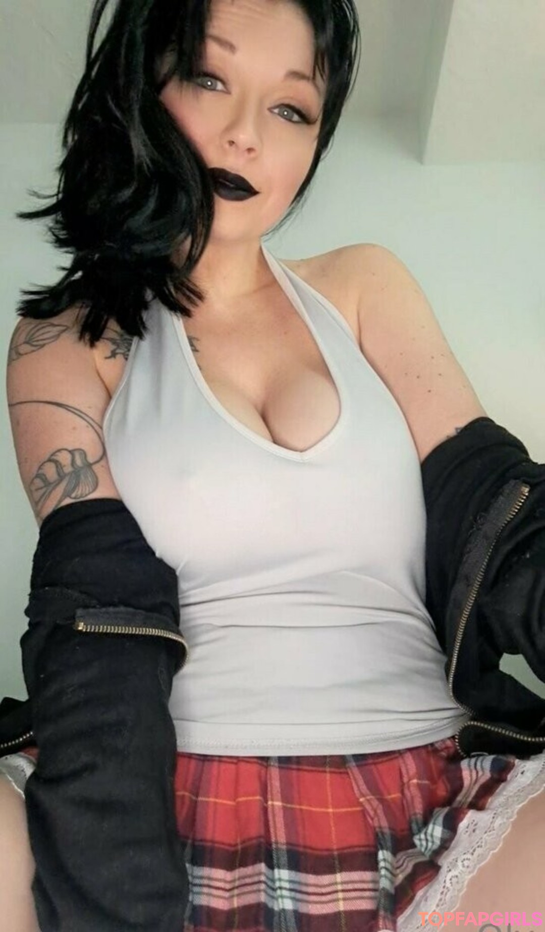 Foto desnuda filtrada de OnlyFans de Youcancallmeoly #37 Foto desnuda filtrada de OnlyFans de Youcancallmeoly #37