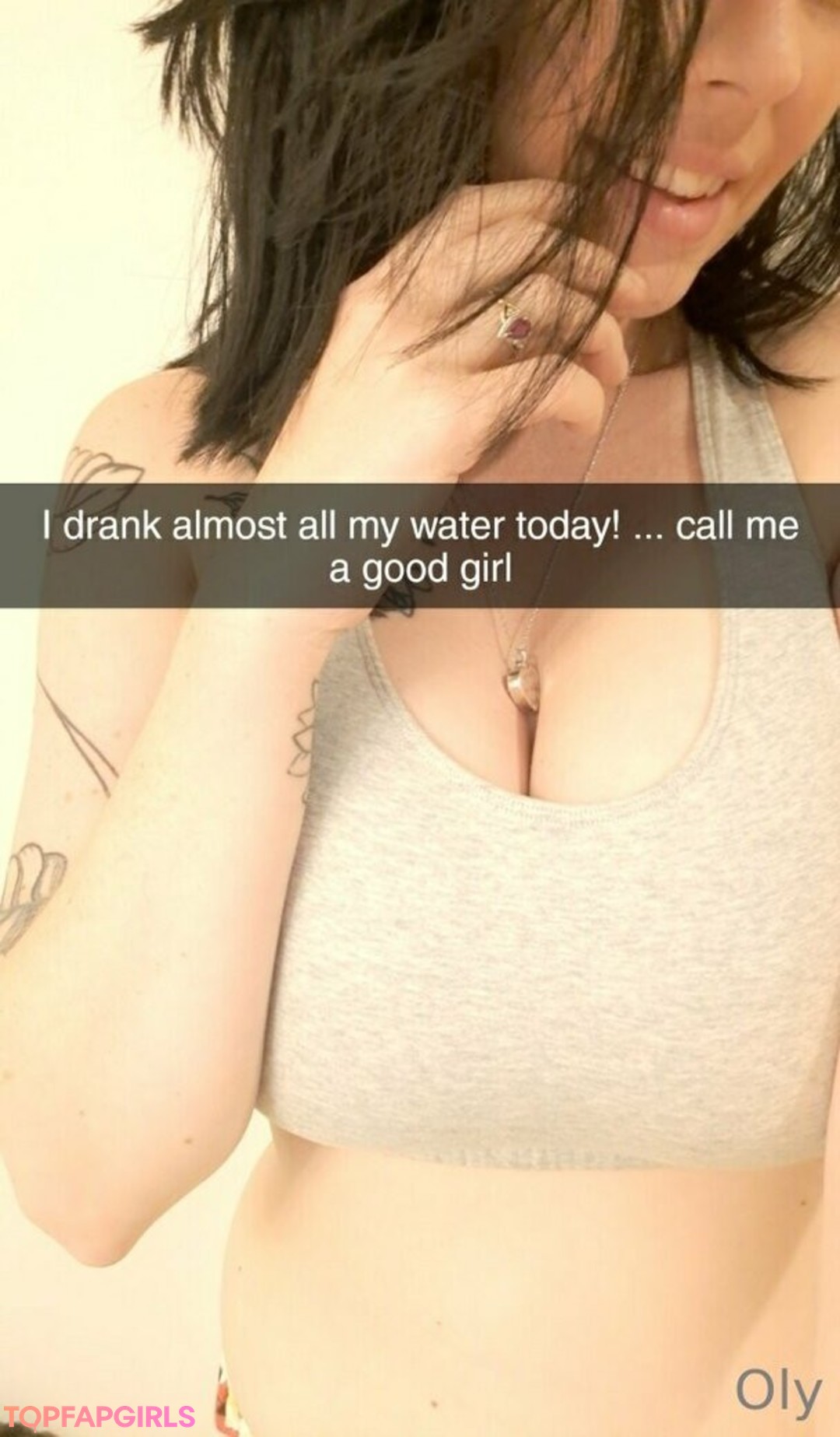 Foto desnuda filtrada de OnlyFans de Youcancallmeoly #53 Foto desnuda filtrada de OnlyFans de Youcancallmeoly #53