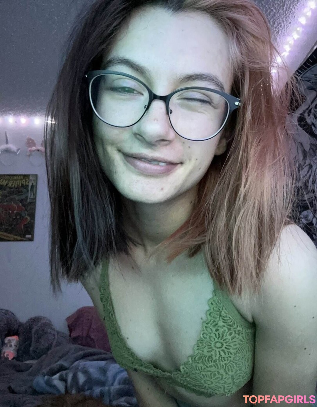 Foto desnuda filtrada de OnlyFans de Bitterbich #15 Foto desnuda filtrada de OnlyFans de Bitterbich #15