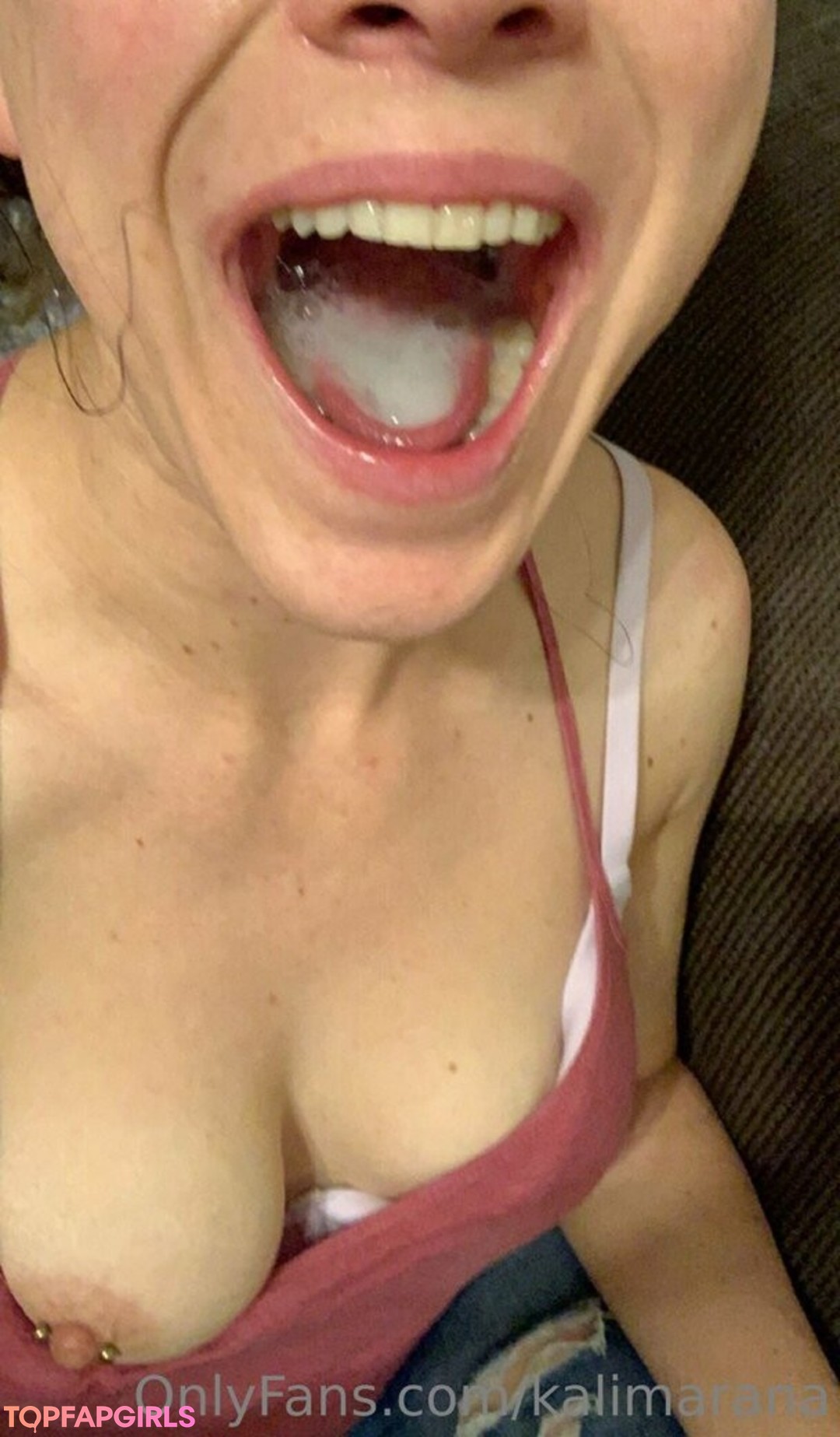 Foto desnuda filtrada de OnlyFans de Kalimarana #139 Foto desnuda filtrada de OnlyFans de Kalimarana #139