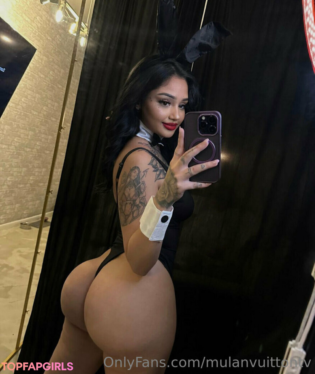 Foto desnuda filtrada de OnlyFans de Mulanvuittontv #54 Foto desnuda filtrada de OnlyFans de Mulanvuittontv #54