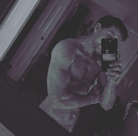 Foto desnuda filtrada de OnlyFans de Nick