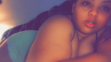 Foto desnuda filtrada de OnlyFans de Luci Morningstar