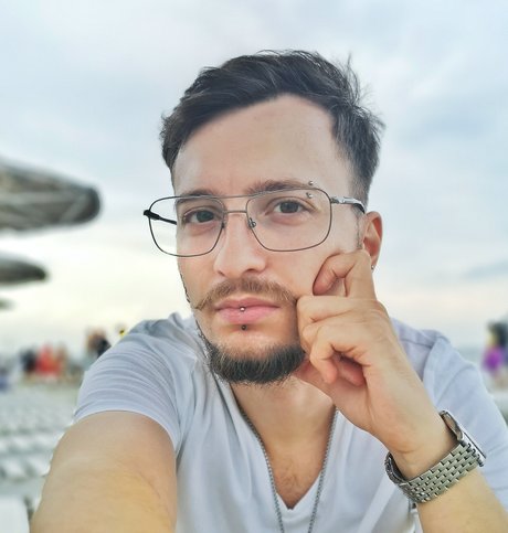 Mrradiospace