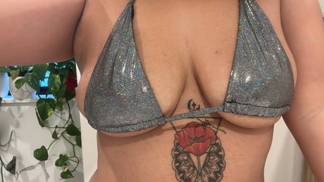 Foto desnuda filtrada de OnlyFans de Maddy