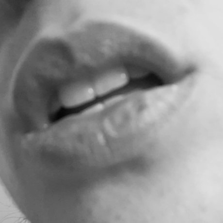 Foto desnuda filtrada de OnlyFans de Kmi