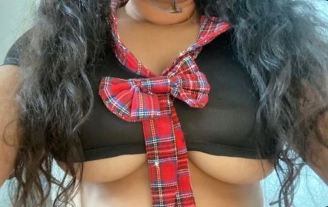 Foto desnuda filtrada de OnlyFans de Chiara