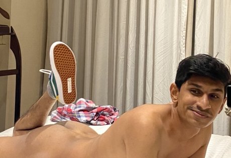 Foto desnuda filtrada de OnlyFans de Loverofcb