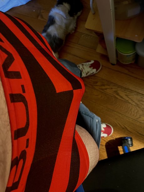 Foto desnuda filtrada de OnlyFans de Carlito Mojica