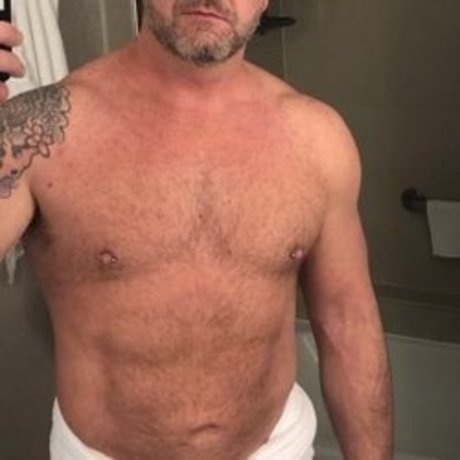 Foto desnuda filtrada de OnlyFans de Txredbullxl
