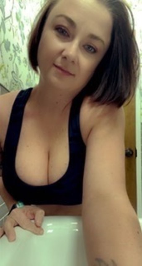 Foto desnuda filtrada de OnlyFans de Baby Blues