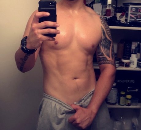 Foto desnuda filtrada de OnlyFans de Chad Man