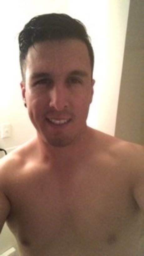 Charlie Agyva