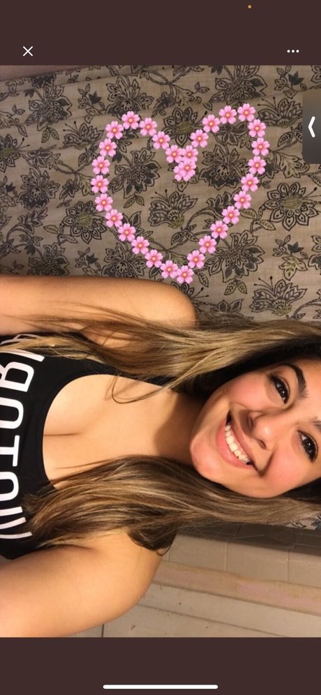 Foto desnuda filtrada de OnlyFans de Latinagoddess