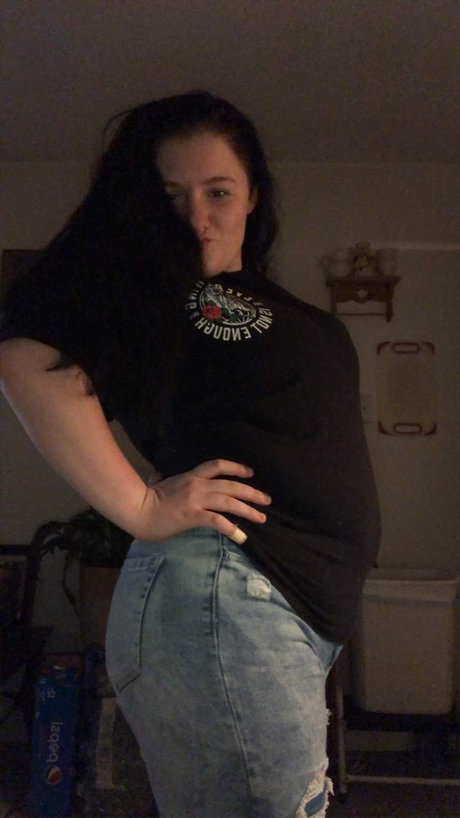 Foto desnuda filtrada de OnlyFans de Skylar Phoenix
