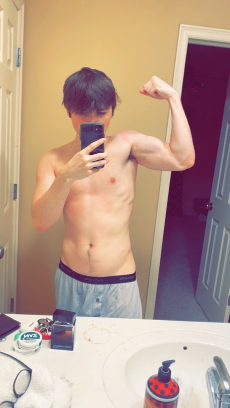 Foto desnuda filtrada de OnlyFans de Javacoolman
