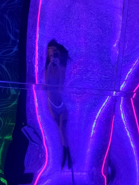Foto desnuda filtrada de OnlyFans de Mixie Marie 