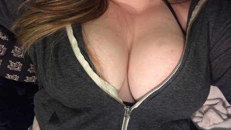 Foto desnuda filtrada de OnlyFans de Waiting For You