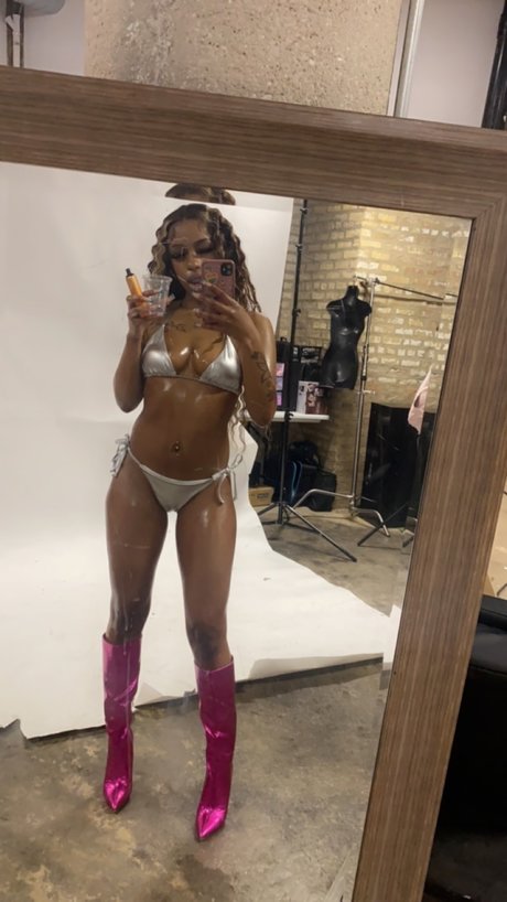 Cinnamon