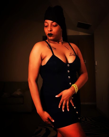 Foto desnuda filtrada de OnlyFans de Mistress Chiiirp